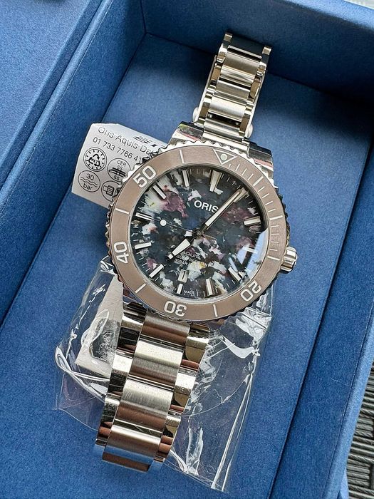 Zegarek automatyczny Oris Aquis Date Upcycle 41,5mm NOS gwarancja do 2028 nienoszony jak nowy full set pełen zestaw