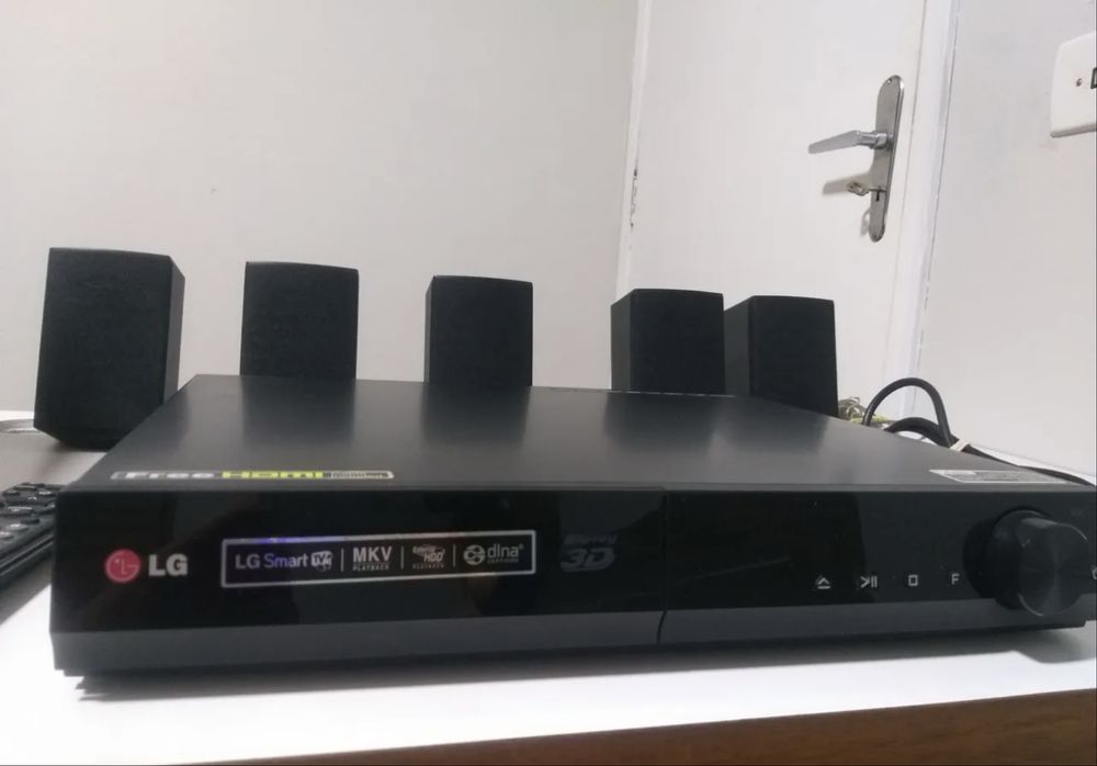 Home cinema/Blu Ray LG
