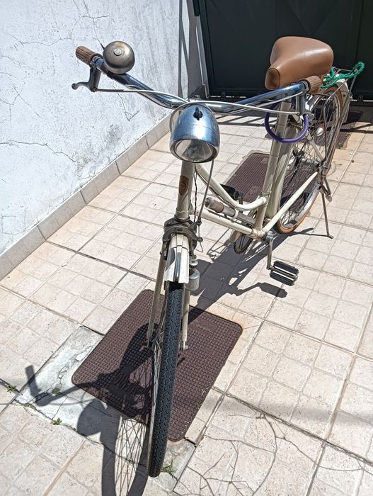 Bicicleta pasteleira mulher