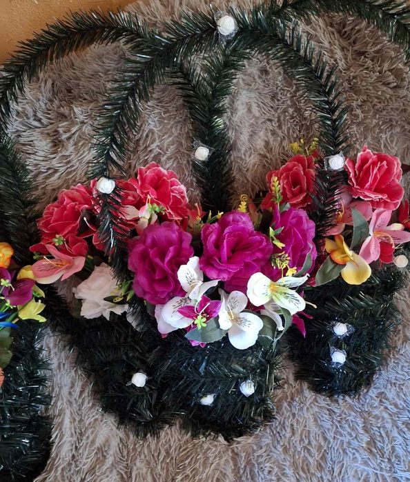 Поминальны венок -корзина