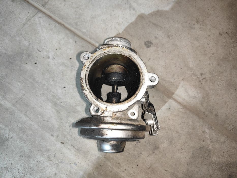 BMW E60 E61 2.5 D zawór EGR 7.791.480 i inne