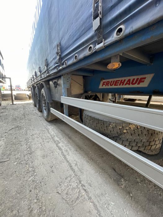 Напівпричіп тентований Fruehauf TX 34CS