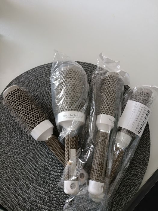 Щітки для волосся