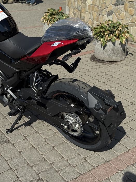 Мотоцикл CFMOTO 250NK LITE