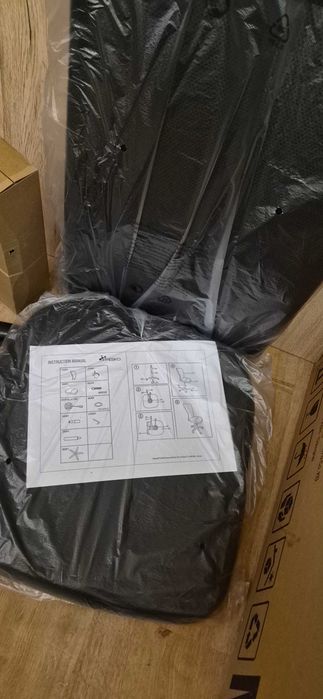 Dziecięce krzesło obrotowe biurowe ergonomiczne czarne