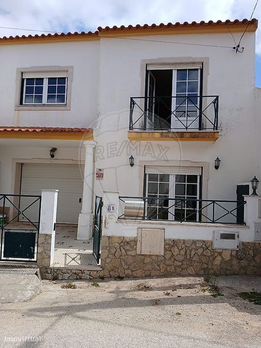 T3 Detached House for Sale