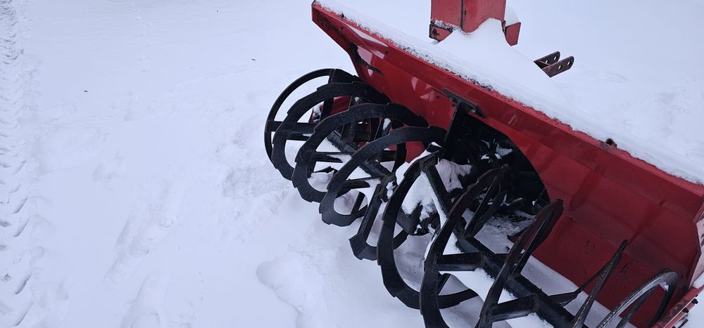 Снігоочестник Kubota Снігоприберальний шнек фреза