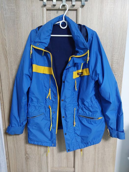 Kurtka na grubej podszewce firmy BERGHAUSE