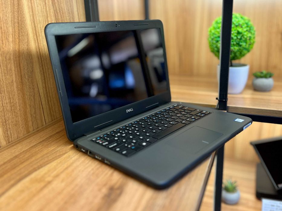 Сенсорний ноутбук Dell Latitude 3310/i3-8145U/16GB/SSD 512GB/13.3"FHD