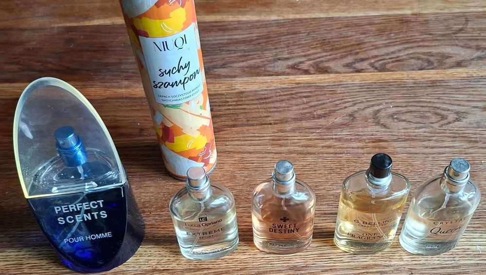 Zestaw perfum męskich i damskich + gratis suchy szampon NIUQI Mango (Używane)