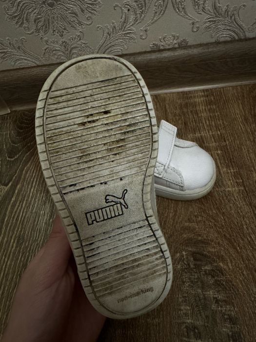 Puma Rickie Classic V