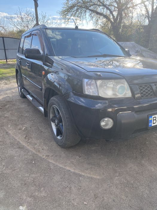 Продам автомобіль нісан X трейл всі питаня за нормером 0994163352 на смс не відповідаю