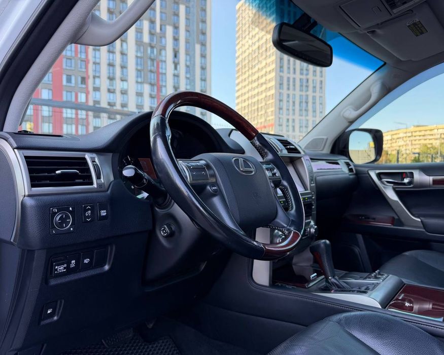 Продаж Lexus GX 460