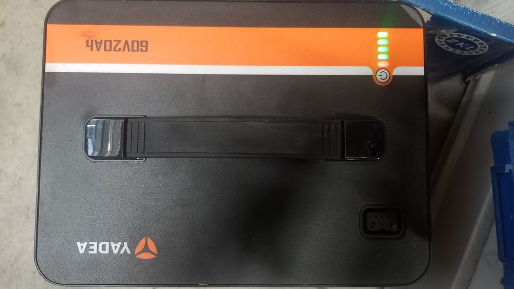 Акумалятор на електро скутер новий в робочому стані 60.вольт 20 ампер