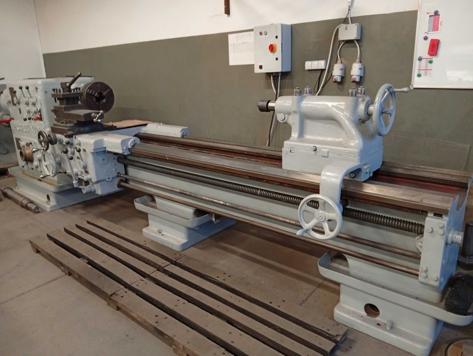 Tokarka Progres N725
