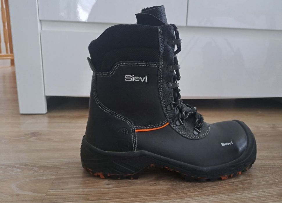 Zimowe buty robicze Sievi
