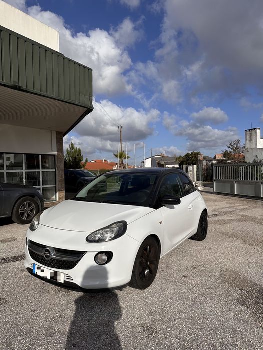 Vendo Opel Adam, ano 2015, em muito bom estado geral