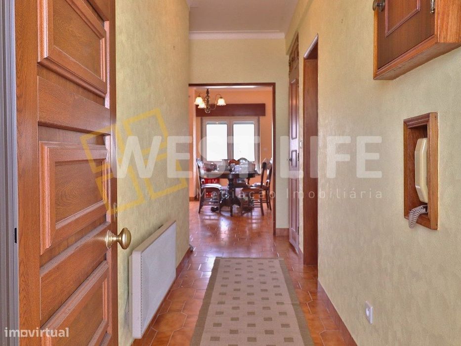 Apartamento T2 Totalmente Remodelado com VISTA MAR - a apenas 3 min...