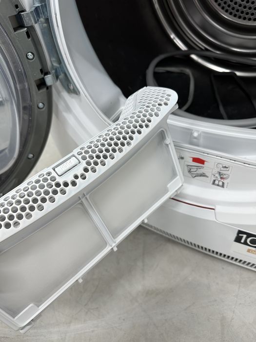 Сушильна машина AEG 8000 series!