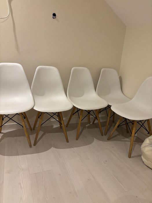 Krzesła 5 szt stan bdb