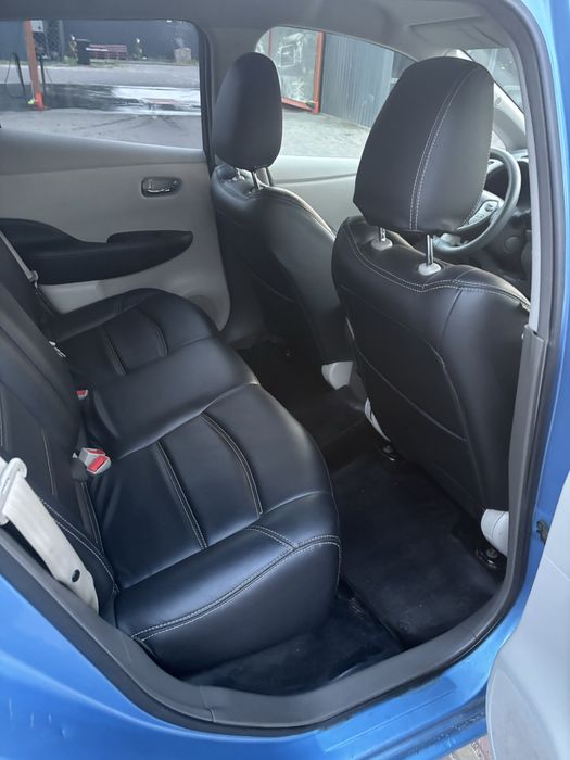 Nissan Leaf 2012 гарний стан