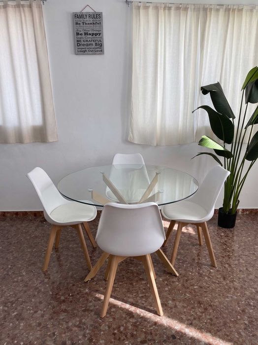 Mesa de jantar redonda com 4 cadeiras SÓ 229€ - entrega gratuita