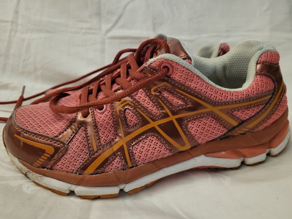 buty damskie ,sportowe,  MOVE MOUNTAINS