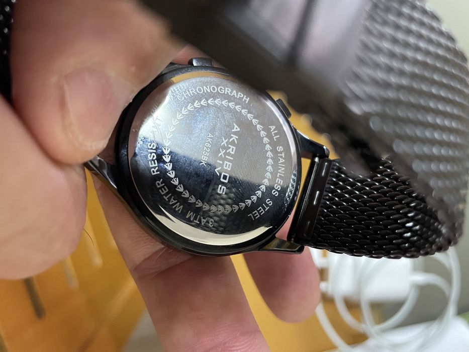 Relógios suiss akribos