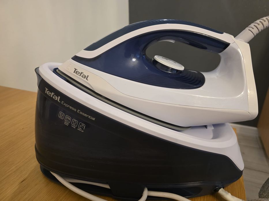 Tefal żelazko stacja parowa