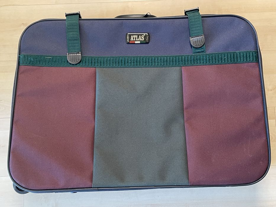 Okazja! Duza walizka materialowa Atlas Italy