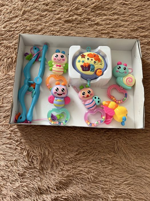 Продам мобіль в кроватку