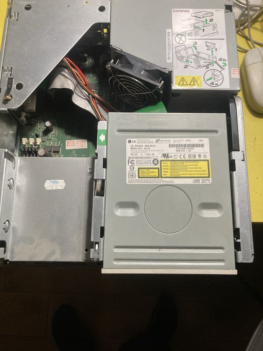 Komputer retro Compaq deskpro intel pentium 3