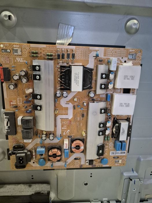 Zasilacz  telewizora Samsung UE65NU7092