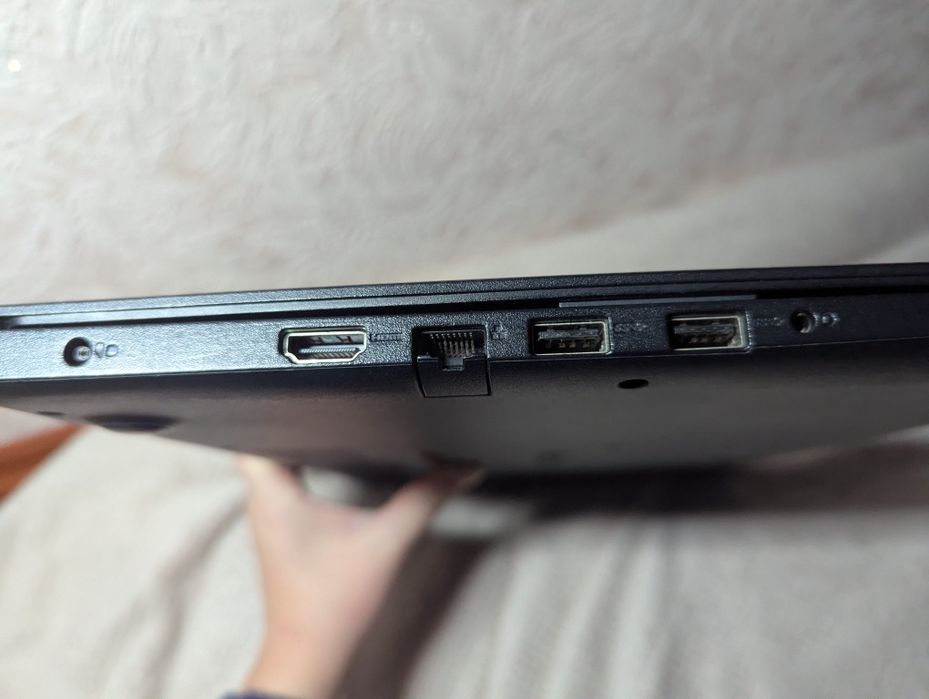 Ноутбук DELL Vostro 15 3000