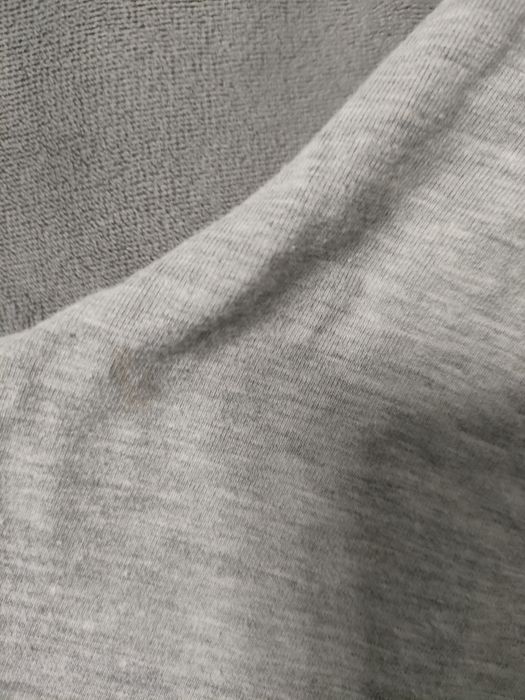 Paka ubrań dla dziewczynki rozmiar 146/152 (t-shirt, bluzki, dresy)