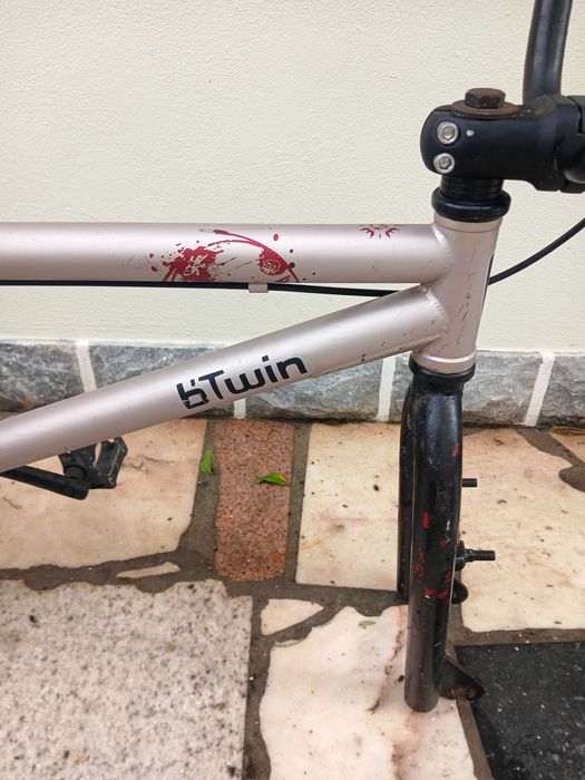 Bicicleta BMX btwin