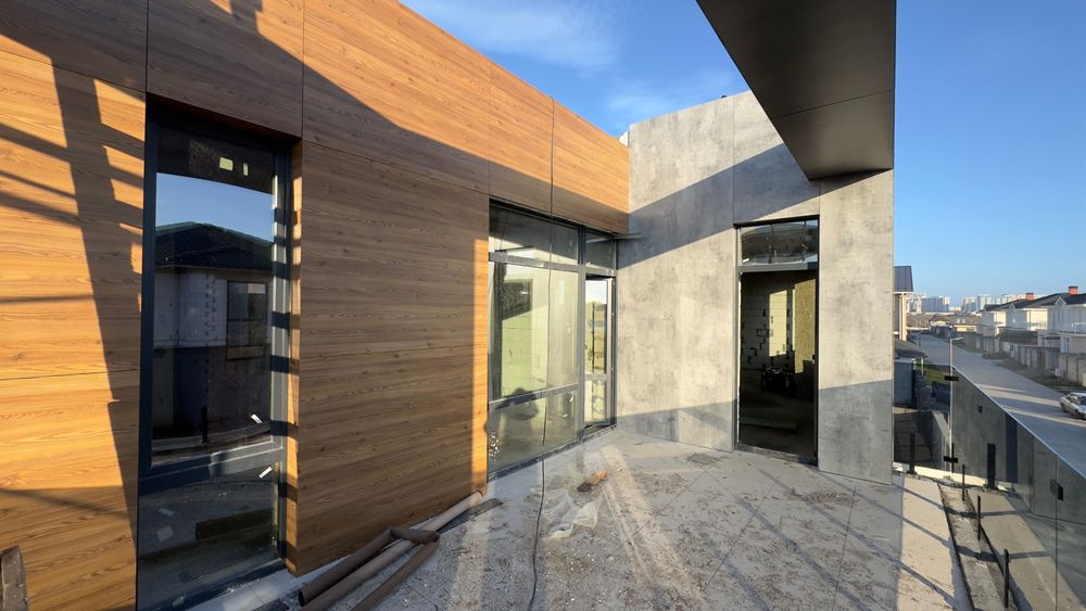 Капитальный Дом в ДАЙБЕРГЕ! Застроенная улица рядом с парком! Таирово!