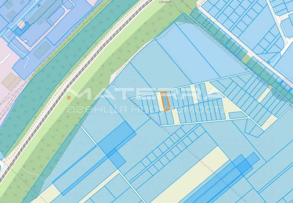 Продаж землі 7.3 сотки, поряд з Оришками, перспективне місце