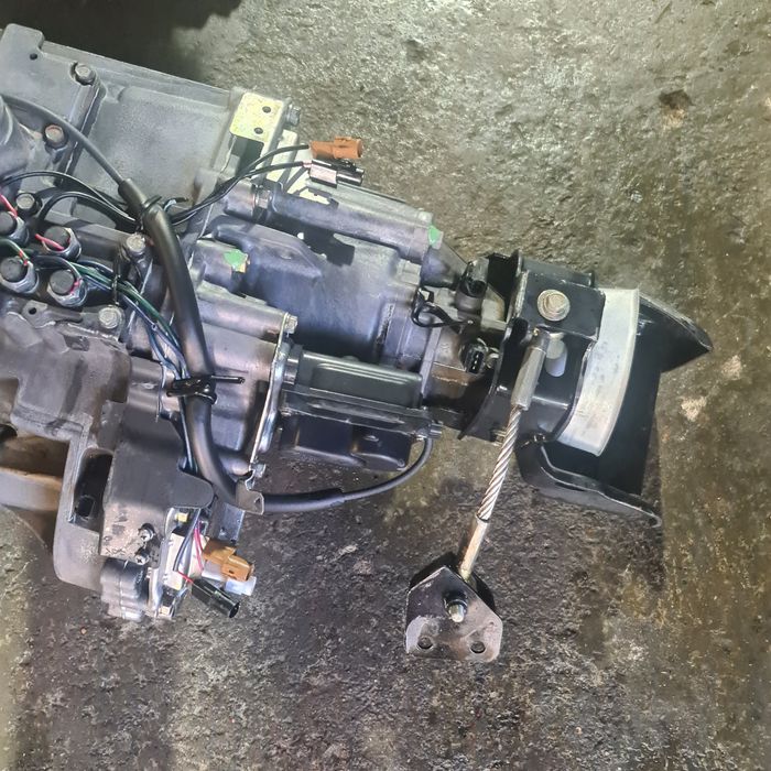 Caixa de velocidades mitsubihi  pajero 3.2 did