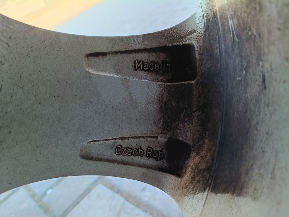 Felgi aluminiowe koła opony letnie Skoda superb 2 205/55 r16