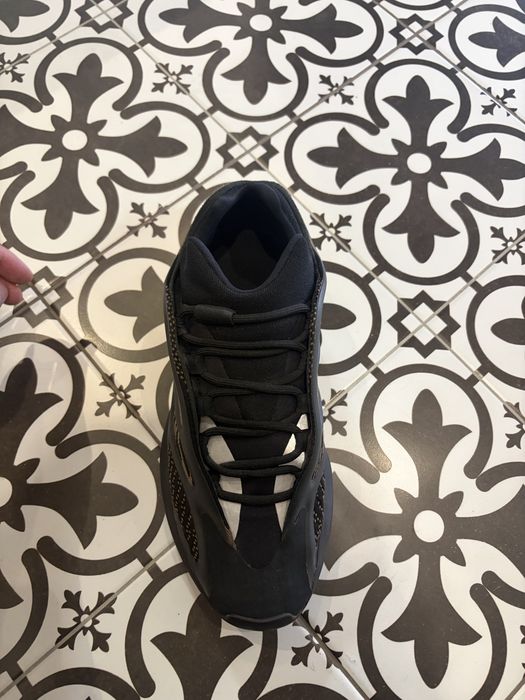 Adidas Yeezy Boost 700 46 розмір / 29.5 см