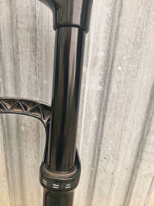 Rock Shox Yari 27.7 160mm