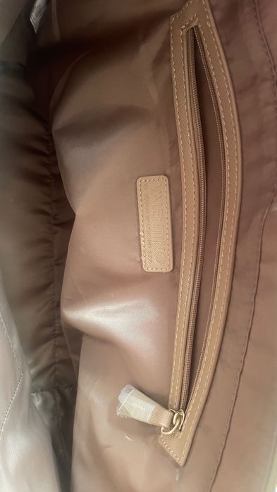 Сумка бренду VALENTINO
