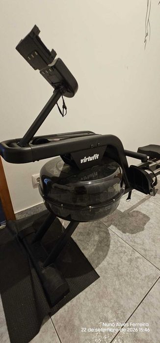 Máquina de remo resistencia a agua
