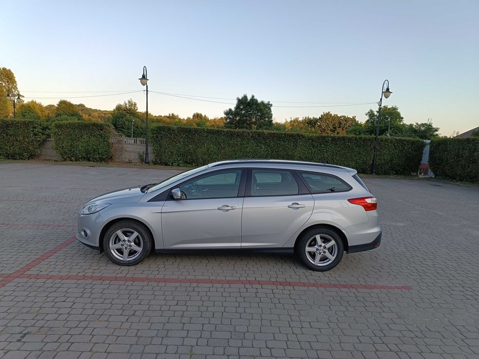 Ford Focus 2011r. 1,6 benzyna 105KM! Klima! Alumy! Serwis! z Niemiec! Opłacony!