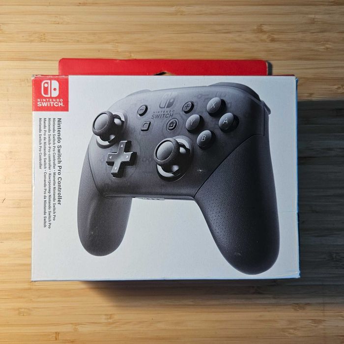 Nintendo Switch Pro Controller