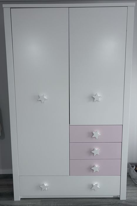 Moveis de quarto de menina