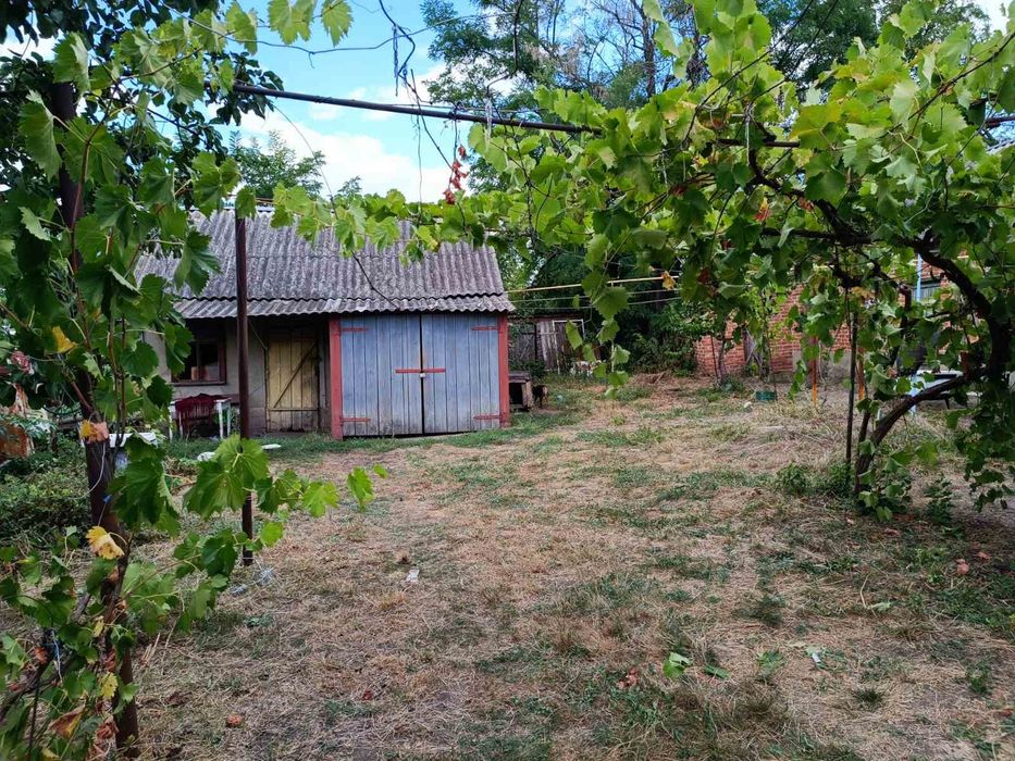 Продажа дома з участком землі 54 сотки