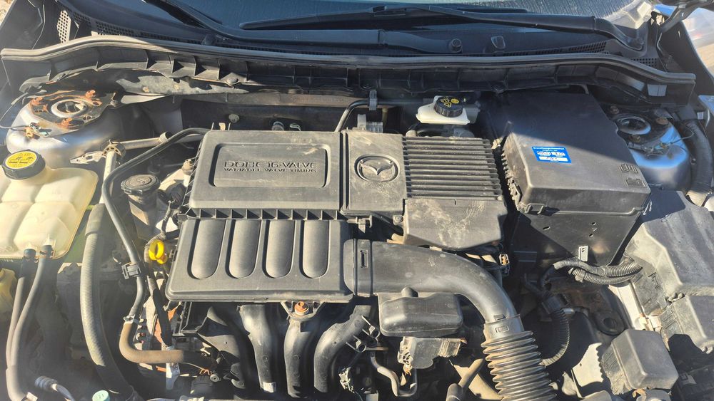 Mazda 3  1.6 benzyna bezwypadkowy super stan