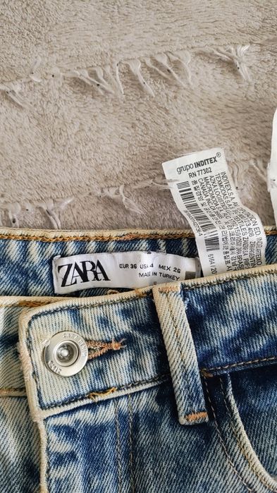 Jeansy Zara S jasnoniebieskie